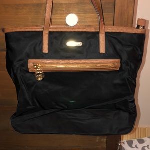 Micheal Kors shoulder bag